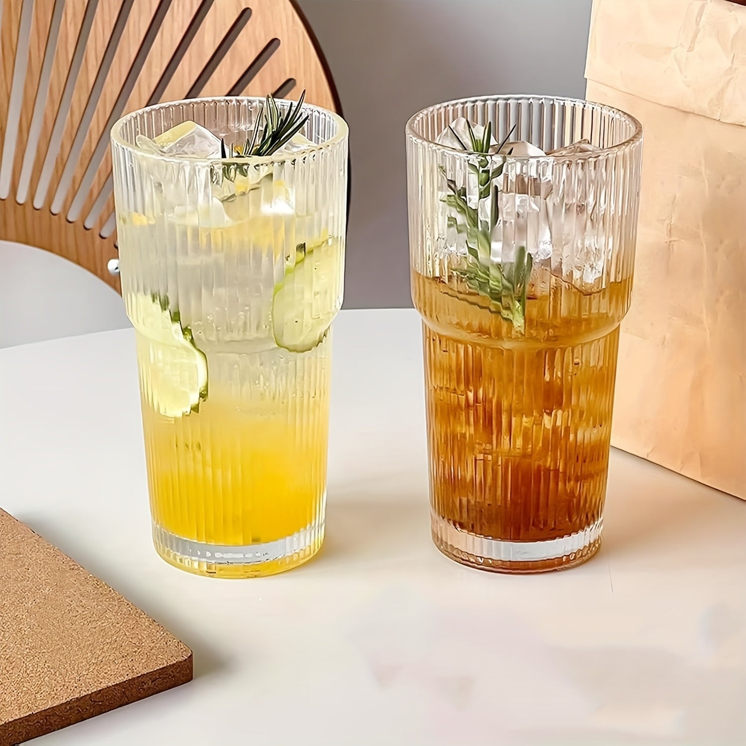 2pcs, 600ml/20oz Large Capacity Glass Cups, Durable Glass Cups, Safe to Freeze, Very Suitable for Drinks Such As Juice, Tea, Milk, Milkshakes, Etc. Perfect Gifts for Partners And Family On Valentine's Day, Women's Day, And Father's Day.